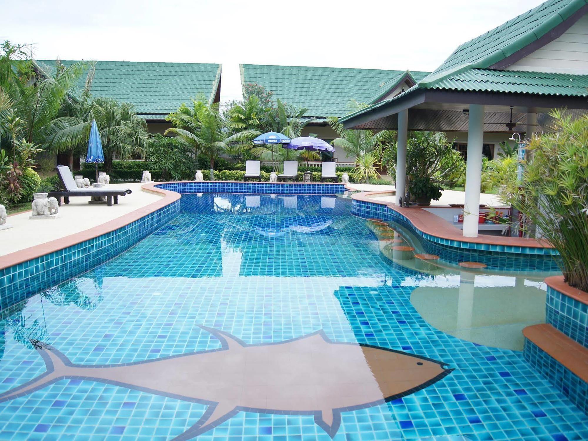 Tuna Resort Rawai Buitenkant foto